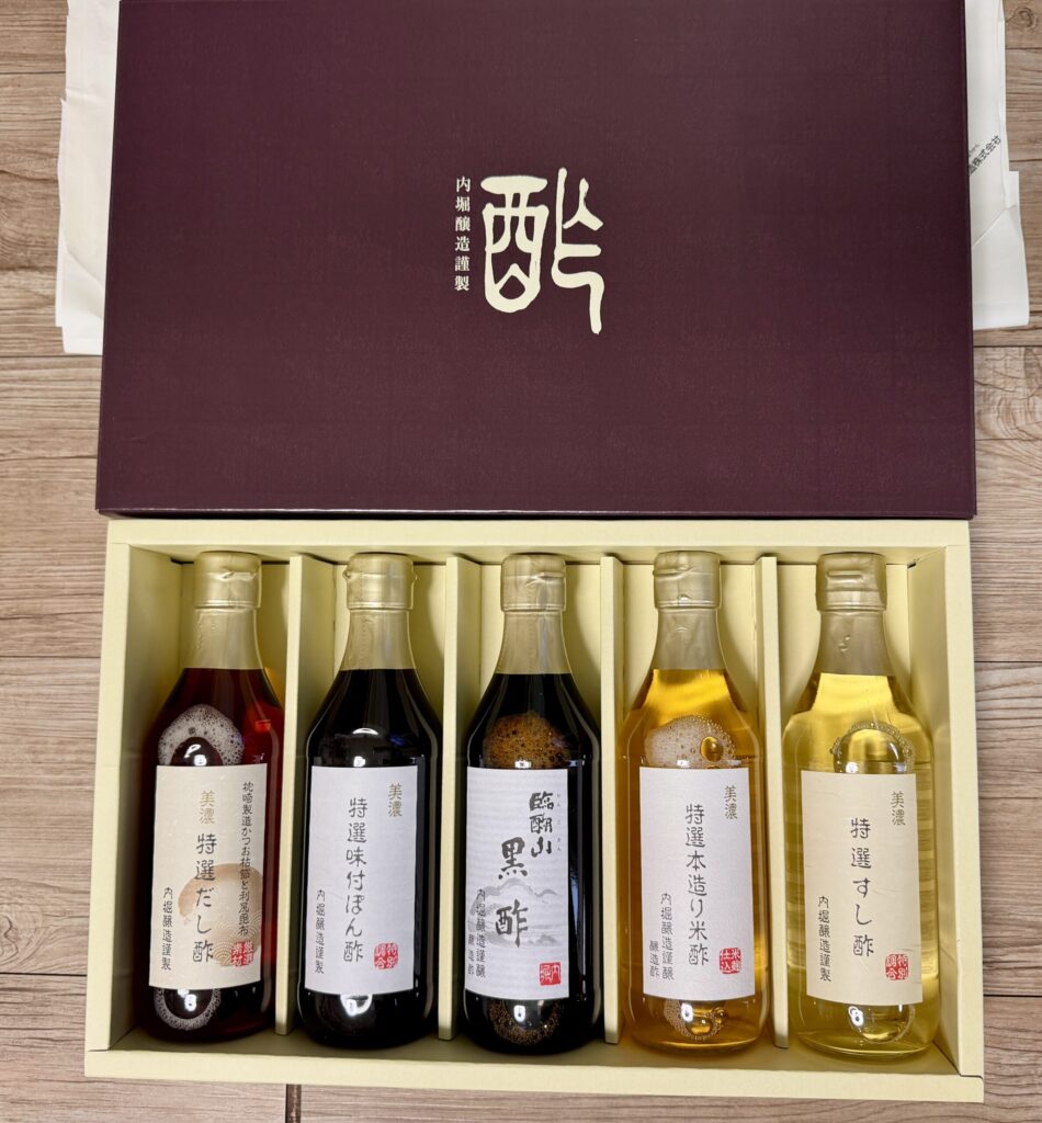 【画像：化粧箱の中の5本】