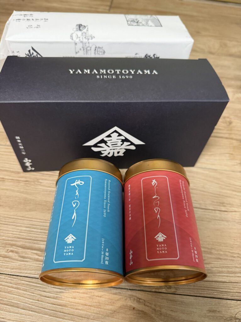 【画像:2つの缶(marusan-cans.jpg)】